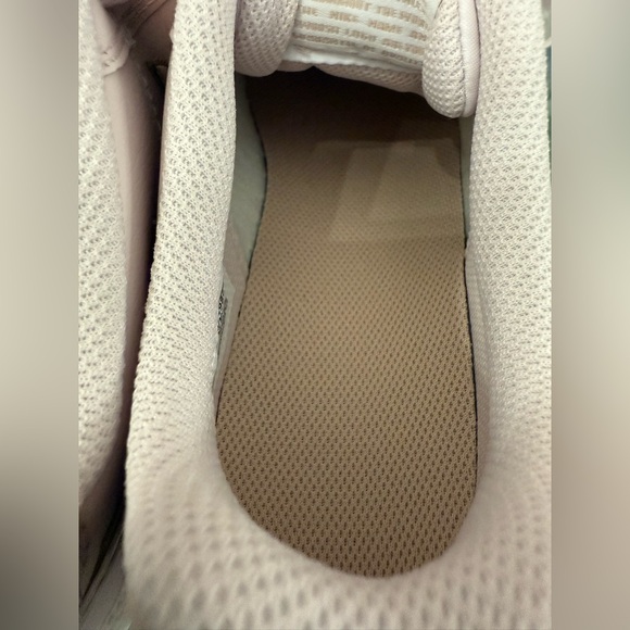 NIB Nike Court Royale Women’s Sneakers – Size 6.5 pink lavender purple - Picture 6 of 11